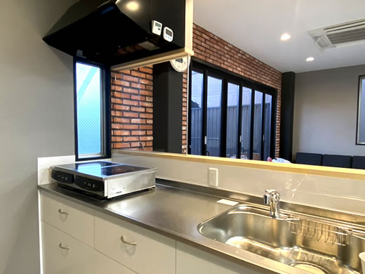 志木 SHIKI BASE RENTAL STORAGE 貸倉庫：志木ベースストレージ 志木市 シェア工房 モノづくり 貸し工房 貸し倉庫 レンタル工房